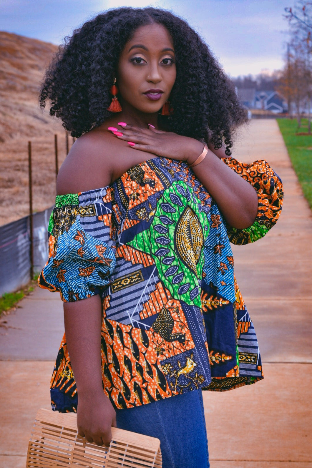 Lila Ghana off the shoulder Blouse
